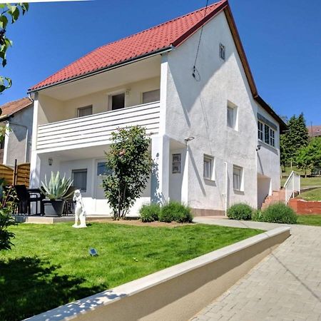 Eleven Apartman House Keszthely Εξωτερικό φωτογραφία