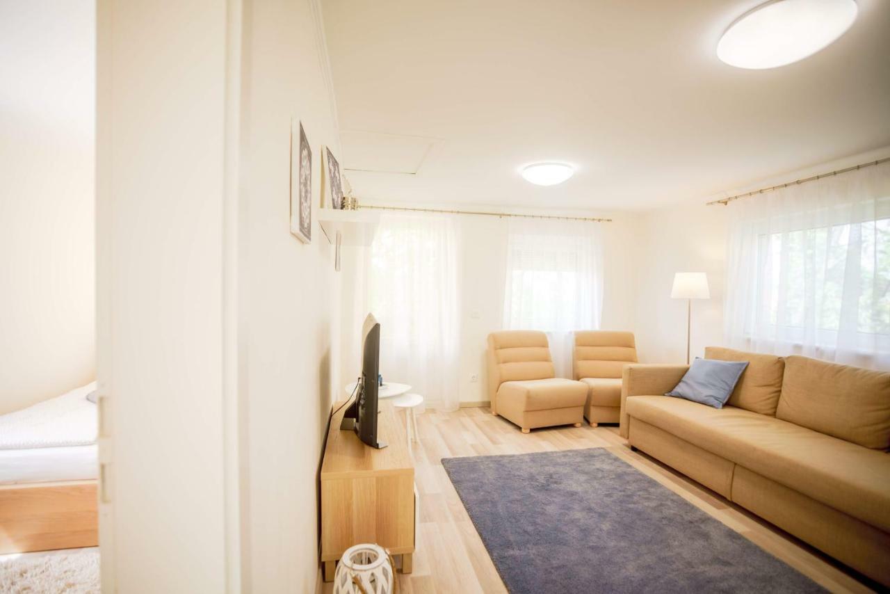 Eleven Apartman House Keszthely Εξωτερικό φωτογραφία